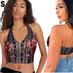 NWOT Lace Overlay Cropped Halter Top w Floral Patches - Zips Up the Back Size S
